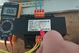 变压器单相220V变380V为试验用变频器供电演示视频封面