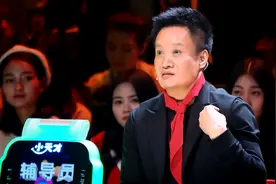 歌声的翅膀：藏族男孩天籁嗓音，阎维文：我唱了半辈子却不如你！视频封面