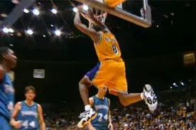 【历史上的今天】24年前的今天科比生涯首秀，重温他新秀季十佳球视频封面