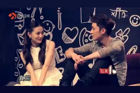 我们相爱吧：徐璐吐槽乔任梁烟熏妆，乔任梁吐槽她是原装的脸方！视频封面