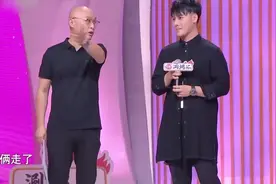 纯情男孩深情表白暗恋女神，一个故事成功牵手女嘉宾，太幸福了视频封面