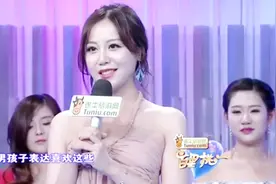 长得清秀靓丽的上海美女勇敢上前表白，看得我已经是心动了视频封面