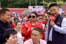 白云黑头帮忙找对象，说这男的不行！女嘉宾直接笑场了视频封面
