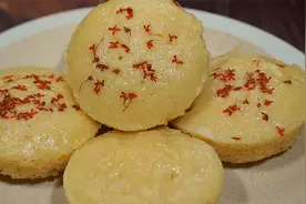 用酒酿制作小时候传统米发糕，不用酵母，松软Q弹，凉了也不发硬视频封面