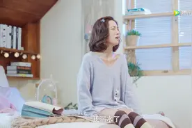 影视：外星女友第一次失恋大哭以为自己“漏水”，要坏掉了太搞笑视频封面