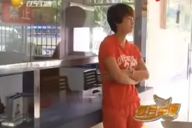 儿媳揭出公公隐情，婆婆现场泪崩吐出心声，观察员都听不下去了视频封面
