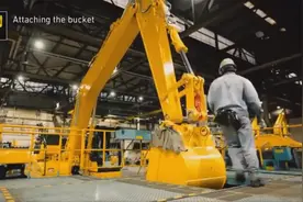 走进日本小松工厂，挖掘机生产组装全过程