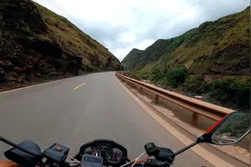 摩旅四川大凉山，一天骑了近200公里，在路上的感觉非常好。视频封面