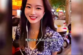 爆笑合集：一个强壮的男人，能让女人练出一副好嗓子！视频封面