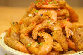 不回软不吸油的椒盐大虾，正不正宗不敢说 但是一咬嘎嘣脆视频封面
