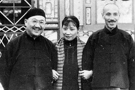 《档案》完整版：孔祥熙下台，宋霭龄转移财产视频封面