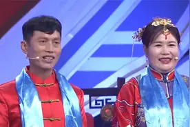 门当户对：男女进步牵手后，登台举行婚礼，众人羡慕不已视频封面