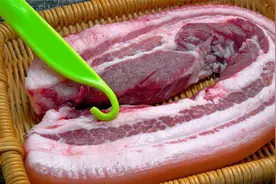 清洗猪肉有人用热水，有人用冷水，教你正确方法，干净卫生无腥味视频封面