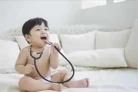 宝宝拉肚子别拖着，药师：一天腹泻超过5次用这个药，好使！视频封面