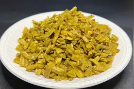 干腌酸豆角的做法，多年经验分享，酸香脆爽，做一次吃一年视频封面