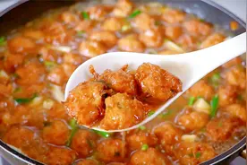 炸萝卜丸子，最忌焯水和加水，教你不吸油的做法，外酥里嫩不油腻