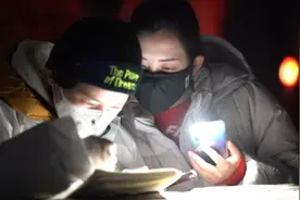 武汉志愿者肖雅星：把酒店变成爱心仓库 只为武汉快点好起来视频封面