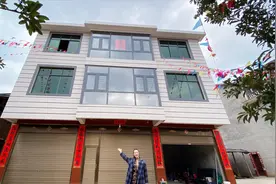 乡村墅说家：农村临街自建三层带门面房，门面既可出租还能开超市视频封面