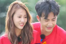 弦子：浴室洗澡被求婚，在粉丝眼皮底下偷着恋爱视频封面