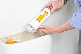 家居必备技能，维修座便水箱，3分钟学会更换水箱配件视频封面