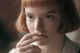 高分美剧，天才美少女第一次比赛就夺得州冠军，报纸杂志争相报道视频封面