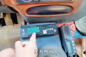 大货车上的装备有那些，行驶记录仪和gps定位，司机随时被监控着
