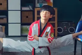 00后中国武术天才，8岁获得跆拳道冠军！被誉为中国最能打的小孩视频封面