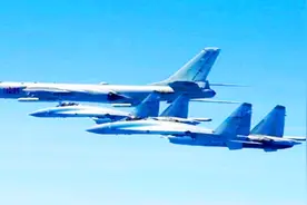 东北上空拉响三次警报，大批战机护航轰炸机逼近，美韩对大国动手视频封面