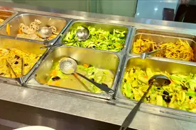 南宁这家素食餐厅，人均消费才10块钱，一个人真的吃撑了