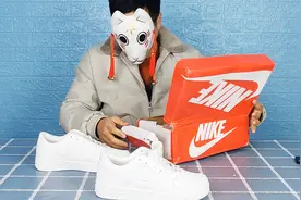 开箱测评耐克鞋子“空军一号”，拼多多只要40元，汽车压下会怎样视频封面