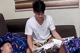 菲律宾男孩的作业被狗吃了，有监控为证！视频封面