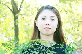 云菲菲龙飞《我还是等着你》，我一口气听了20次，我的梦里全是你视频封面