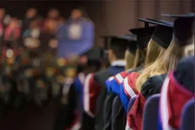 3名中国留学生遭美国遣返，消息引发国内热议，原因公开令人瞠目视频封面