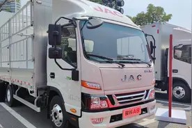 能装又合规的4米2蓝牌，江淮骏铃A8轻卡换新上市视频封面