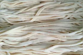 面条厂离职员工悄悄告诉我，这3种手擀面最好别买，谁不懂谁吃亏视频封面