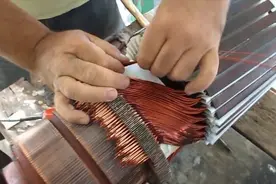 牛人纯手工缠发电机铜丝，这动手能力至少100分以上，真牛