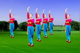 经典红歌《八月桂花遍地开》真好听，唤起50、60、70后的美好回忆视频封面