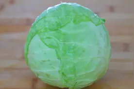 秋天要多吃包菜，开水一烫，开胃解馋，我家一周吃3次，做法简单视频封面