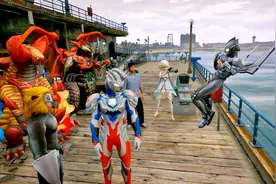 诺亚在海边健身，泽塔居然叫大家来参观，气得诺亚直接暴走！视频封面