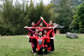 你会做《五角星造型》吗？看看我们做的棒吗？