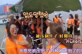 韩国人来四川旅游，看到乐山大佛直接就呆住了，直呼：这就是奇迹视频封面
