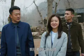 八月桂花开：印小天傅晶谱写乡村振兴之歌视频封面