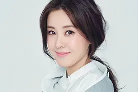 朴恩惠：靠《大长今》爆红，与富豪结束10年婚姻，如今独自带儿子视频封面