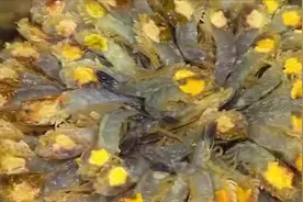 带你探秘宏远队厨房，看专业运动员都吃些什么呢|我爱返寻味视频封面