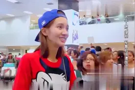 花样姐姐：大华人气爆棚秘鲁机场遭围堵，大华真的是没有想到视频封面