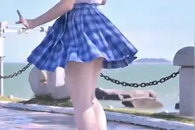 细嫩大长腿水手服肤白貌美女扎马尾齐腿根短裙飘起肉感妩媚妖娆5视频封面