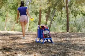 野外生存技巧，超全户外出行妙招指南！轻松应对各种问题视频封面