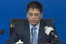 西安：全市小区实行封闭式管理 每户每2天由1人外出采购生活物资