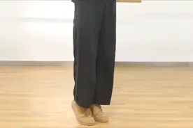 在家坚持原地踮脚尖60次，主要瘦腿瘦肚子，不去健身房视频封面