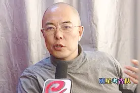18年前张铁林也当过配角：我当过红花，我也很乐意做绿叶！视频封面